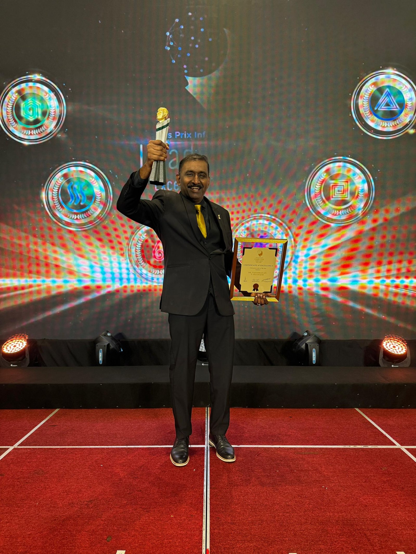 lea award dr.vijay